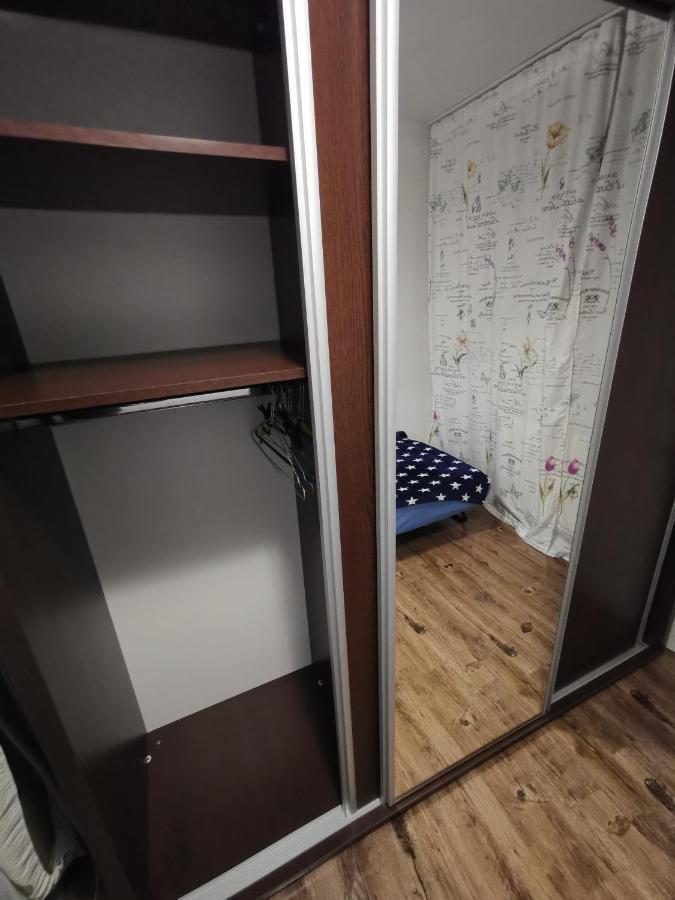 Confortable Cozy Apt Bucharest Luaran gambar